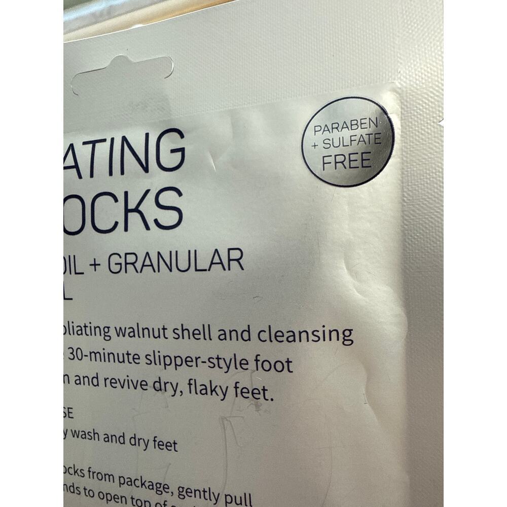 Spa life, exfoliating, foot socks, eucalyptus oil plus granular walnut shell NWT - Picture 3 of 4